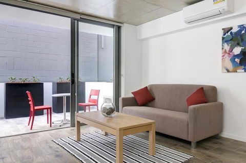 Direct Collective - Pavilion And Governor On Brookes - Accommodation VIC 7