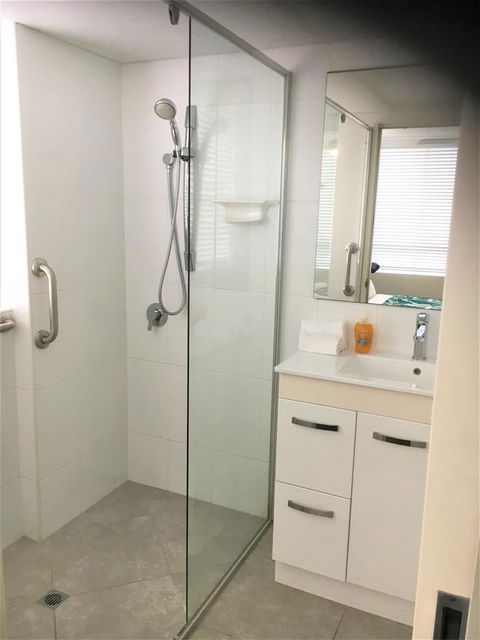 Oceania On Burleigh Beach - Accommodation VIC 36