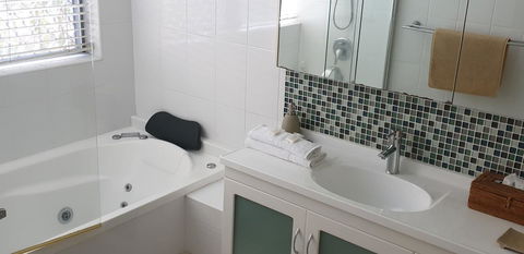 Oceania On Burleigh Beach - Accommodation VIC 13