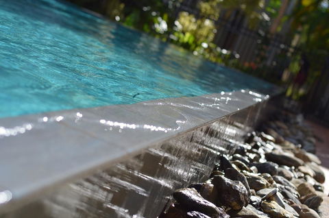 Cayman Villas Port Douglas - Accommodation VIC 10