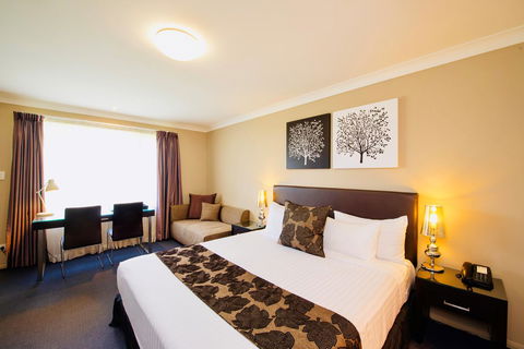 Ambassador On Ruthven - Accommodation VIC 0