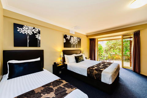 Ambassador On Ruthven - Accommodation VIC 1