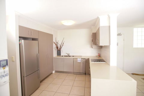 San Marino By The Sea Apartments - Accommodation VIC 19