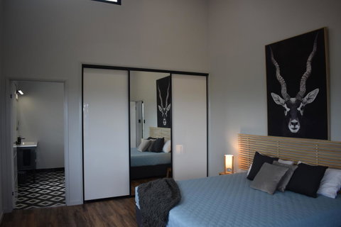 Ironbark House - Accommodation VIC 25