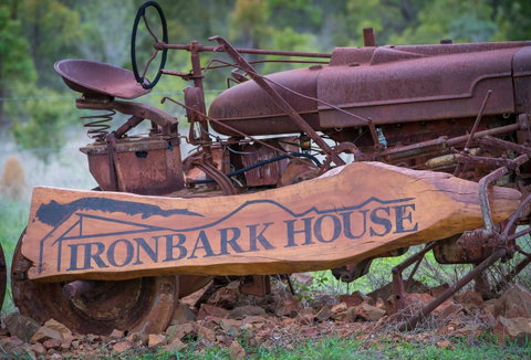 Ironbark House - Accommodation VIC 17
