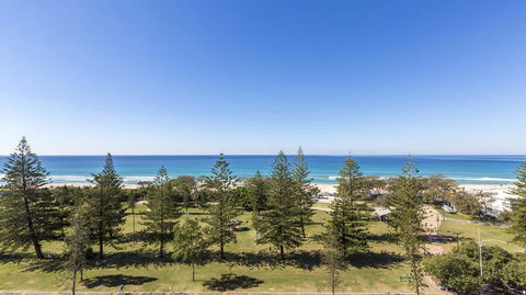 South Pacific Plaza - Official - Accommodation VIC 34