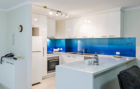 South Pacific Plaza - Official - Accommodation VIC 37