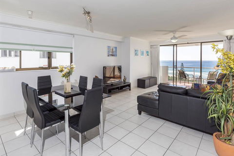 South Pacific Plaza - Official - Accommodation VIC 15