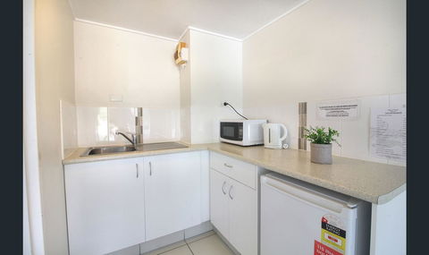 Bay Of Palms - Accommodation VIC 24