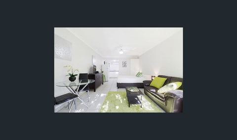 Bay Of Palms - Accommodation VIC 28