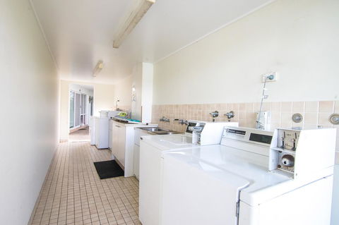 Bay Of Palms - Accommodation VIC 44