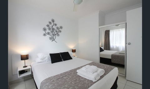 Bay Of Palms - Accommodation VIC 7