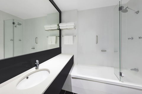 Vibe Hotel Gold Coast - Accommodation VIC 13