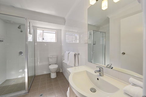 Smart Motels Bert Hinkler - Accommodation VIC 27