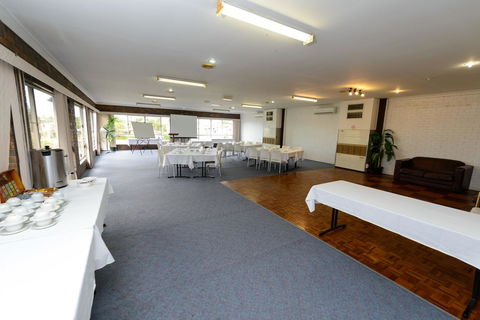 Smart Motels Bert Hinkler - Accommodation VIC 37