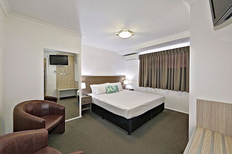 Smart Motels Bert Hinkler - Accommodation VIC 26
