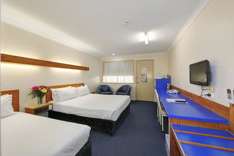 Smart Motels Bert Hinkler - Accommodation VIC 15