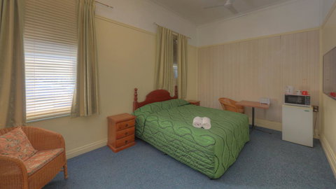 The Park Motel - Accommodation VIC 1