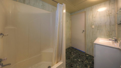 The Park Motel - Accommodation VIC 32