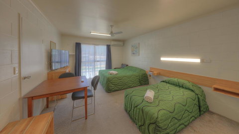 The Park Motel - Accommodation VIC 22