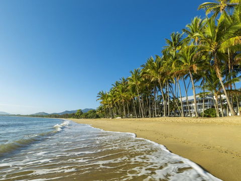 Palm Cove Beach Apartment - Accommodation VIC 30