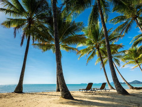 Palm Cove Beach Apartment - Accommodation VIC 24