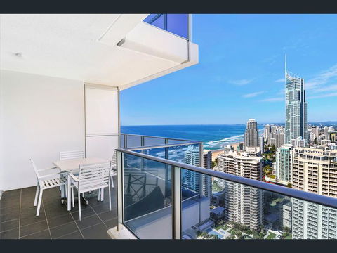H Star Residences-- Paradise Stayz - Accommodation VIC 18