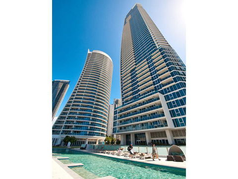 H Star Residences-- Paradise Stayz - Accommodation VIC 26