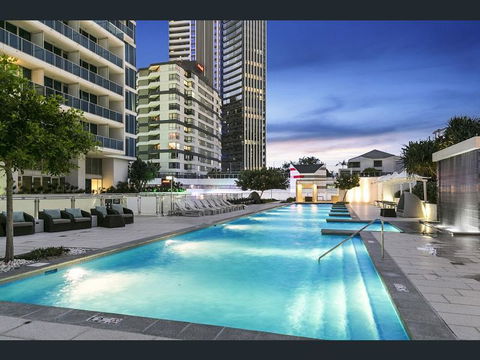H Star Residences-- Paradise Stayz - Accommodation VIC 17