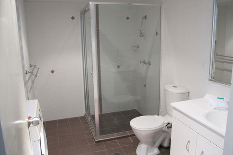 Grangewood Court Apartments - Accommodation VIC 31