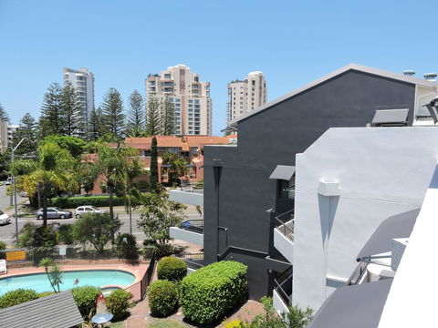 Grangewood Court Apartments - Accommodation VIC 9