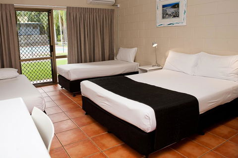 Kondari Hotel - Accommodation VIC 19