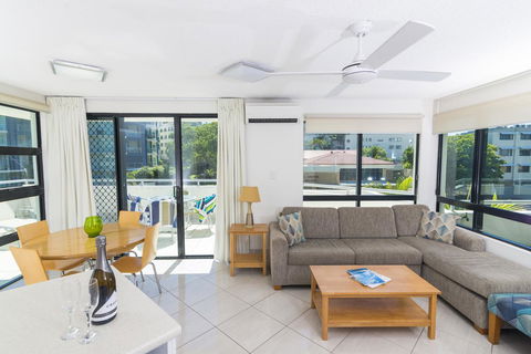 Beach Club Resort Mooloolaba - Accommodation VIC 1
