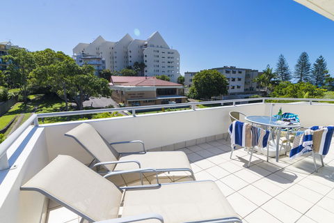 Beach Club Resort Mooloolaba - Accommodation VIC 6