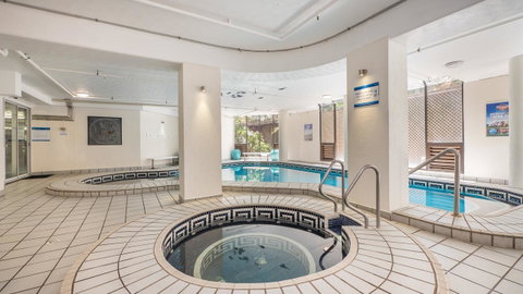 Aegean Resort Apartments - Accommodation VIC 35