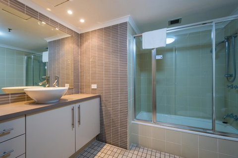 Aegean Resort Apartments - Accommodation VIC 11