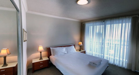 Private 2 Bedroom Apartment @ Chevron Towers - Accommodation VIC 5