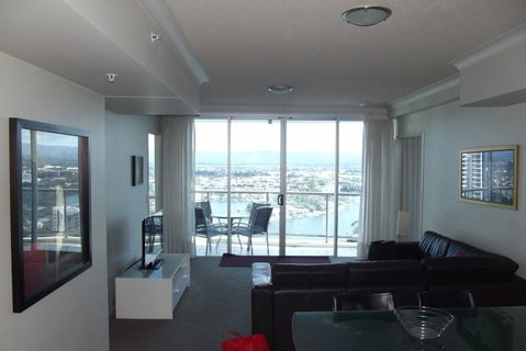 Private 2 Bedroom Apartment @ Chevron Towers - Accommodation VIC 0