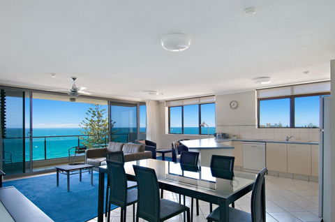 Northwind Beachfront Apartments - Accommodation VIC 4