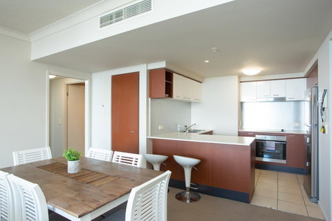 Chevron Renaissance - Private Apartments - Accommodation VIC 7