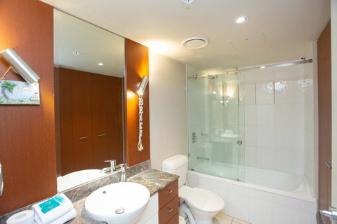 Chevron Renaissance - Private Apartments - Accommodation VIC 4