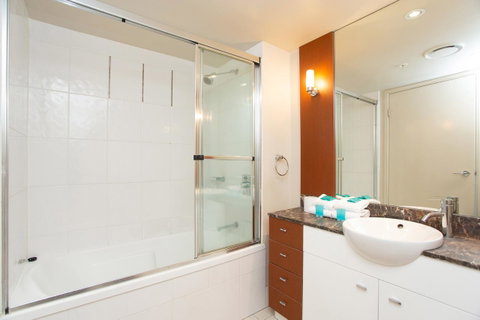Chevron Renaissance - Private Apartments - Accommodation VIC 14