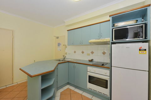 Seascape Holidays - Coral Apartments - Accommodation VIC 25