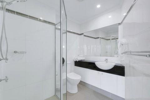 Pacific Views Resort - Accommodation VIC 8
