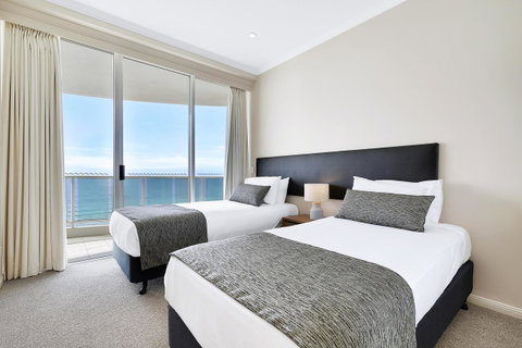 Pacific Views Resort - Accommodation VIC 3