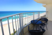 Pacific Plaza Apartments