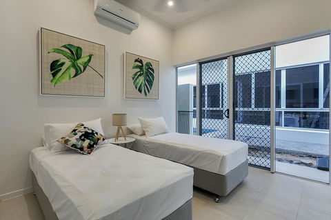 Oceans Edge Holiday Home - Accommodation VIC 11