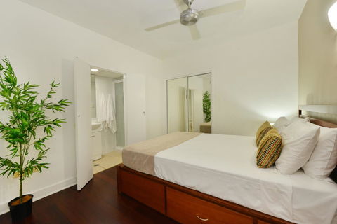 Club Tropical Resort - Official Onsite Reception & Check In - Accommodation VIC 6
