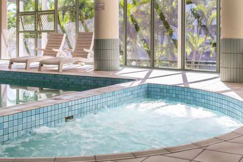 The Meriton Apartments On Main Beach - Accommodation VIC 32