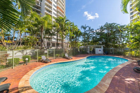 The Meriton Apartments On Main Beach - Accommodation VIC 37